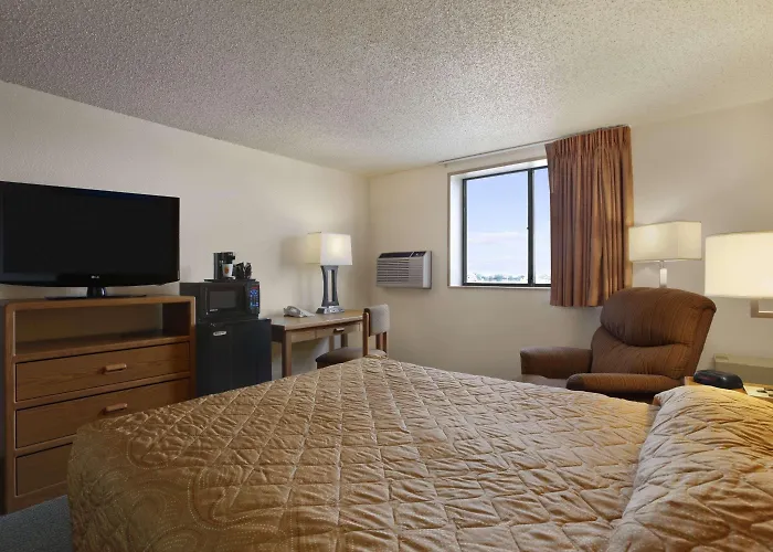 Hotel Super 8 By Wyndham Wy