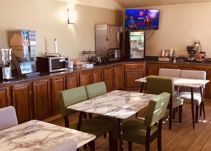 Hotel Super 8 By Wyndham Wy 2*